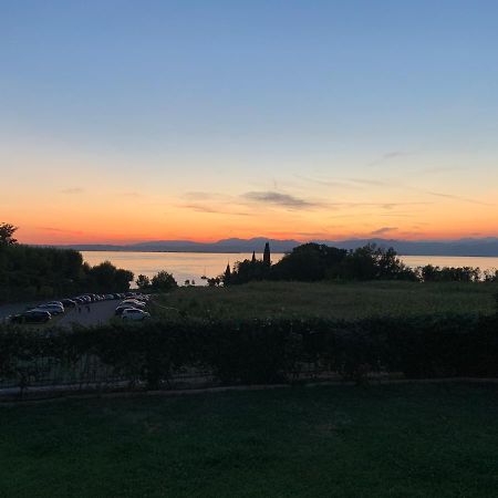 Valeriana Vacanze Pacengo Di Lazise Exterior foto
