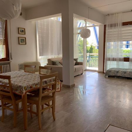 Valeriana Vacanze Pacengo Di Lazise Exterior foto