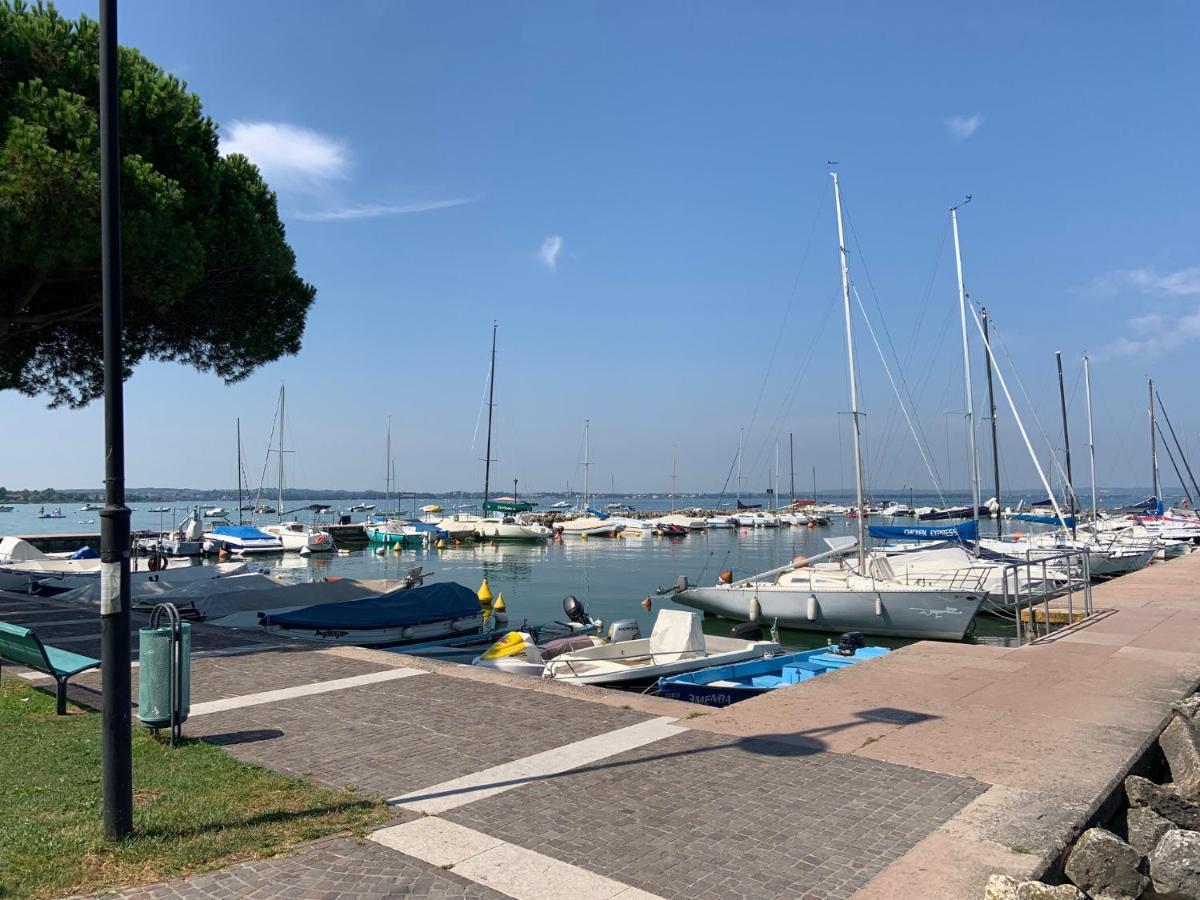 Valeriana Vacanze Pacengo Di Lazise Exterior foto