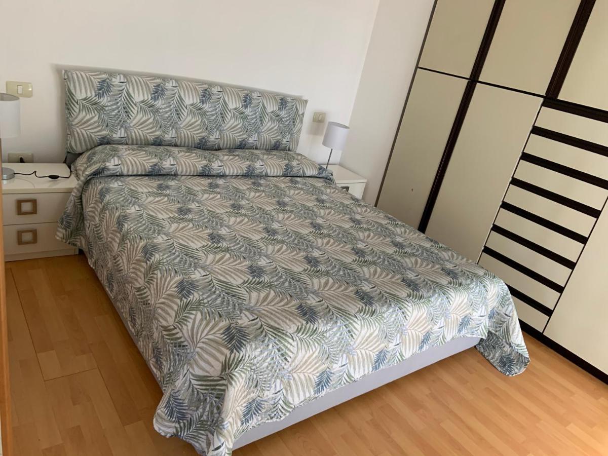 Valeriana Vacanze Pacengo Di Lazise Exterior foto