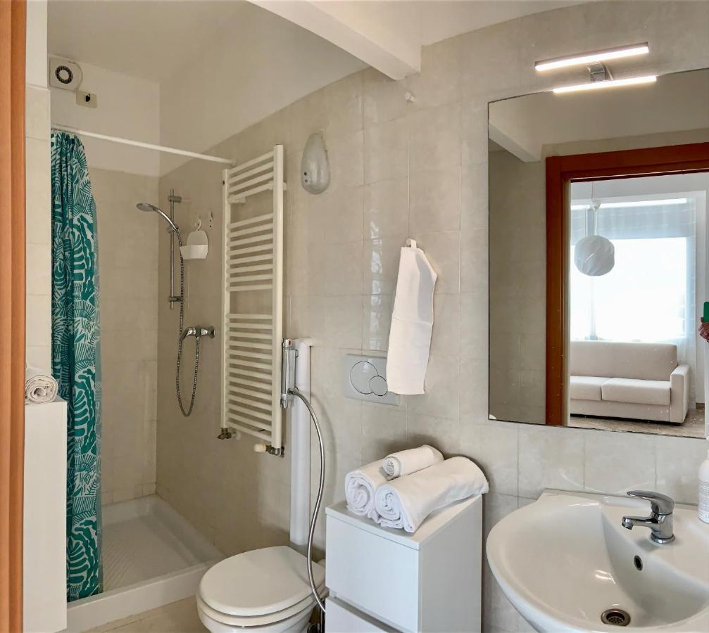 Valeriana Vacanze Pacengo Di Lazise Exterior foto